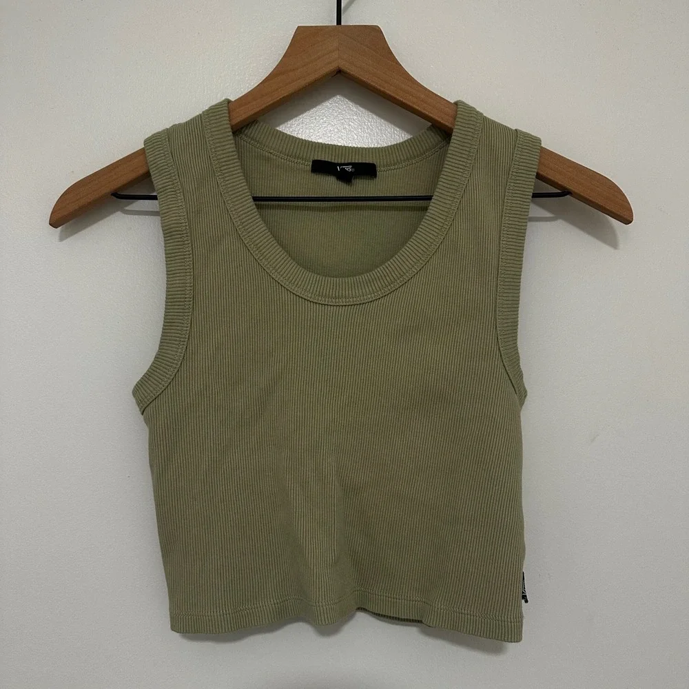 Vans | Women's Ribbed Sage Green Knit Sage Green Scoop Neck Crop Tank Top, S